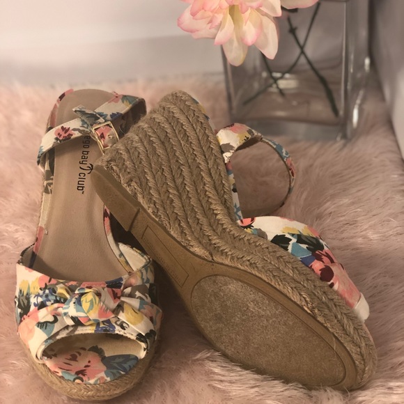 Montego Bay Club Shoes - Sandals Platform  Summer sz 7